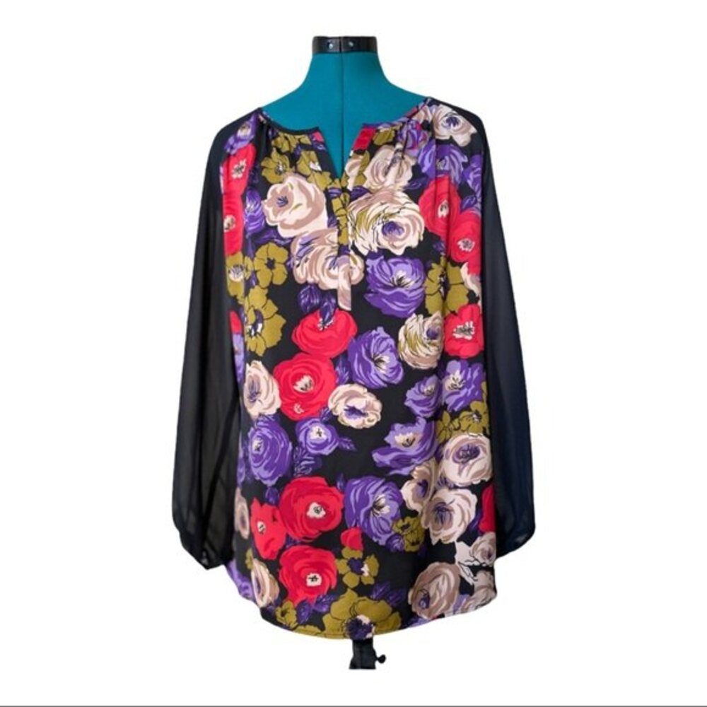 Ann Taylor Floral Long Sleeve Blouse size Medium